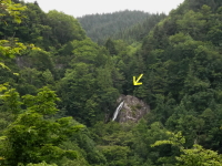 展望台から大倉滝