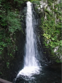 銚子口滝